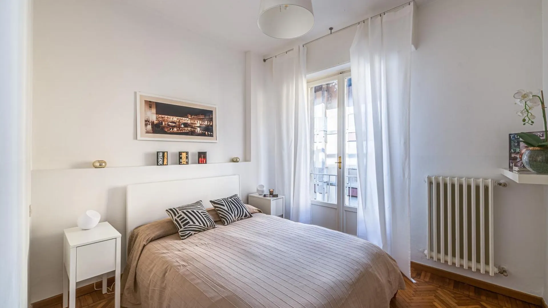 Florence Ponte Vecchio Apartment Italy